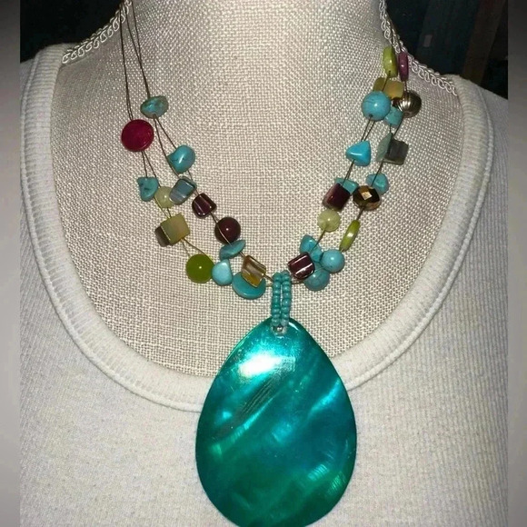 Multi Color Stone Necklace - Picture 2 of 6